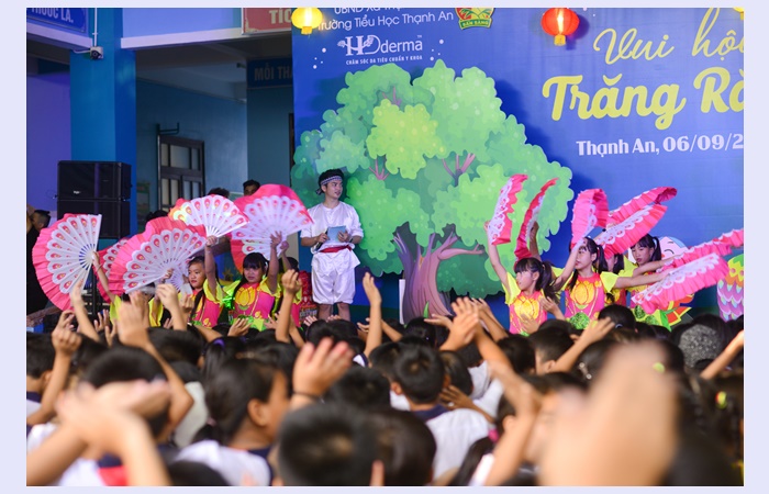 Trung Thu 2019 – HD DERMA “ Mang” Chú Cuội – Chị Hằng cho các em học sinh trường tiểu học Thạnh An