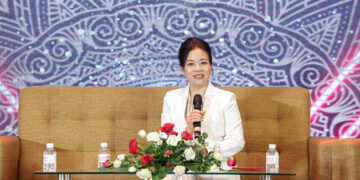 Vũ Thị Bình được vinh danh Bàn Tay Vàng nghệ nhân chăm sóc da tại Beauty Jet