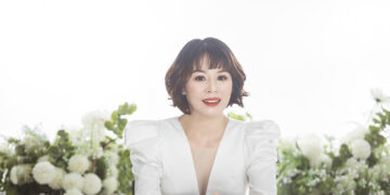 Nguyễn Trinh giám khảo Beauty Jet từng từ bỏ công việc văn phòng để theo đuổi “Niềm đam mê”