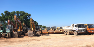 Cần gỡ bỏ “cấm vận” chủ đầu tư, đình chỉ thi hành án