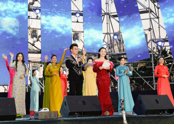 MC Trường Giang Phạm vinh dự dẫn dắt Ngày Việt Nam 2022 tại Hàn Quốc