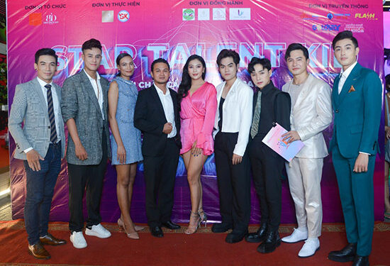 Dàn BGK Star Talent Kids đổ mồ hôi vì sức nóng của TOP 40 thí sinh