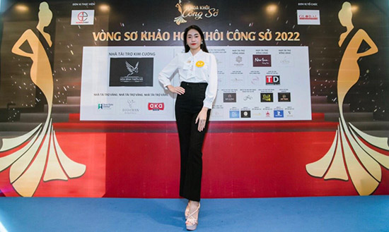 Vũ Thị Huế: “Cô gái trẻ Đắk Nông bén duyên cùng Hoa Khôi Công Sở”