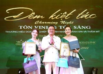Đêm kiệt tác “Tôn vinh&Toả sáng” – Vinh danh thương hiệu doanh nghiệp, doanh nhân ngành spa và thẩm mỹ