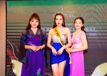 Nghệ nhân Kim hoàn Hồ Thanh Hương trao sash cho 21 thí sinh tranh tài tại Miss Business Global 2023