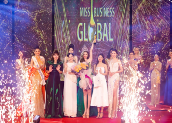 Nguyễn Thị Thảo đăng quang “Hoa hậu Doanh nhân Toàn cầu 2023”
