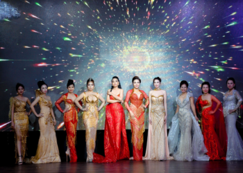 Đêm trình diễn nghệ thuật gây quỹ từ thiện “Tinh Hoa Yêu Thương”