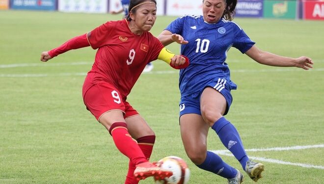 Thua Philippines, tuyển nữ Việt Nam vẫn vào bán kết với ngôi đầu