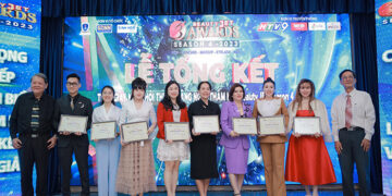 Gấu Nhung – Chuyên gia chăm sóc da cùng hào hứng và đam mê trong Beauty Jet Awards 2023