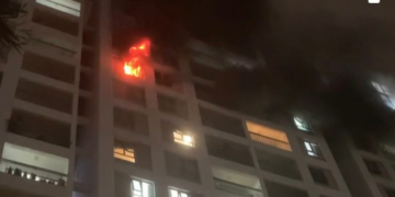 Cháy một căn hộ chung cư ở TP.Thủ Đức, cư dân tháo chạy trong đêm