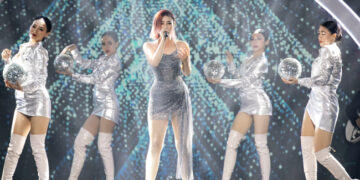 Ca sĩ Anna Trâm “bông hoa” của làng âm nhạc Việt