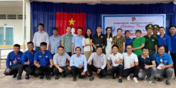 Cà Mau: Tiếp sức đến trường cho học sinh khó khăn tại xã biển Khánh Hội