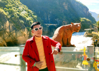 Đoan Trường chinh phục Khe Hổ Nhảy dữ dội giữa Lệ Giang bình yên