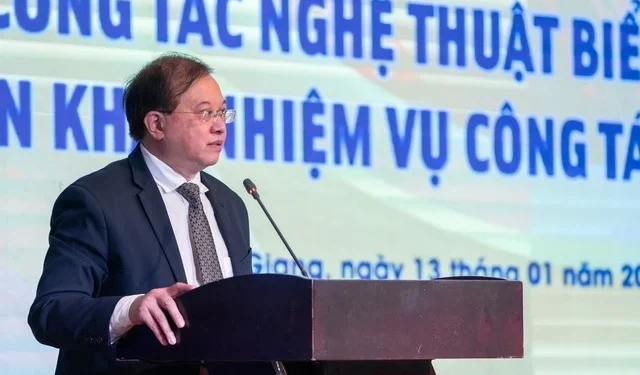 ‘Lùm xùm hoa hậu, các cấp gọi Bộ Văn hóa và tôi là người chịu trận’