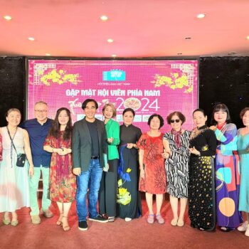 Hơn 300 Nghệ sĩ của Việt Nam quy tụ về ngày Hội nhân dịp tân xuân Giáp Thìn 