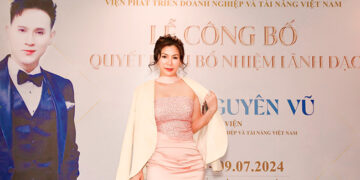 Hoa hậu thân thiện Phan Ngọc Quyên dạt danh hiệu với những giọt nước mắt