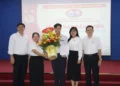 Nam sinh Trường Trung học Thực hành Sài Gòn được kết nạp Đảng trong ngày sinh nhật Bác